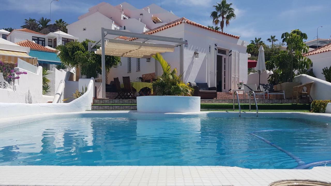 La Solandra Villa Адехе Екстериор снимка